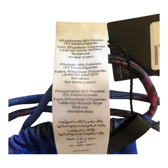 Pretty Little Things NWT Blue Acid Wash Contrast Tie Triangle Bikini Top Size 2 - Picture 8 of 13